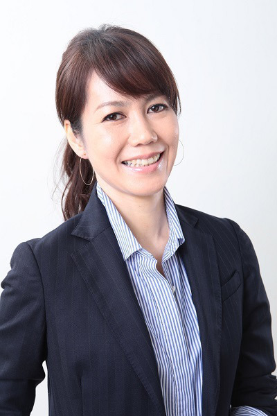 整理収納アドバイザーの大橋 わか先生を紹介するコロ！