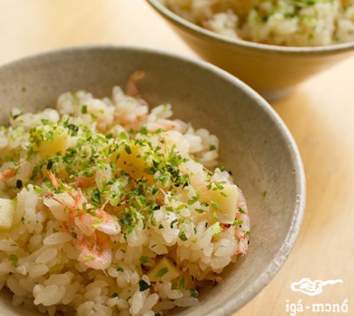 春らしさ満点のごはんアレンジ～桜海老と竹の子の炊き込みごはん～