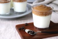 話題のダルゴナコーヒーがデザートに！～ダルゴナコーヒープリンのレシピ～