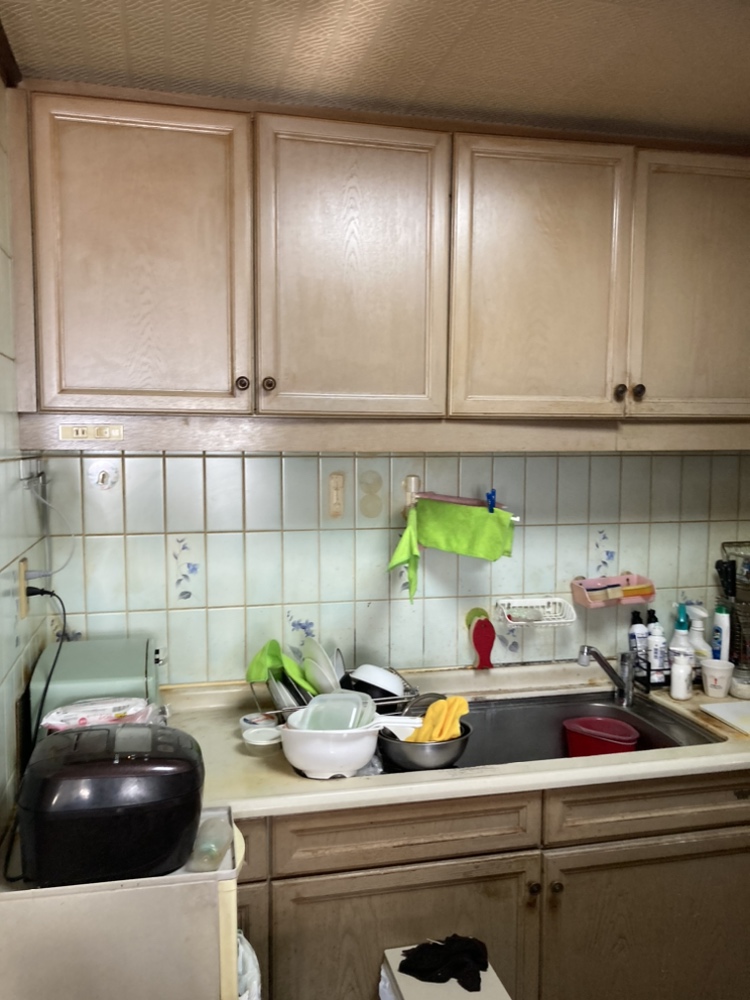 kitchen_before