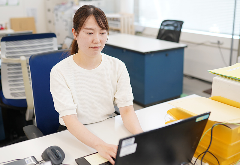 営業サポート・企画