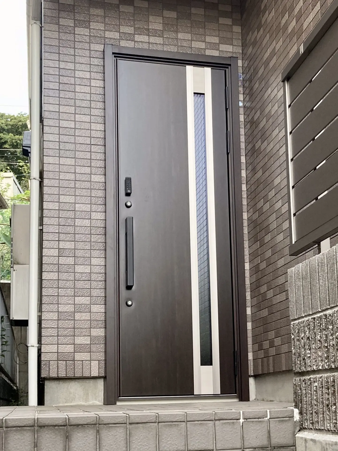 玄関まで、東京 玄関ドア - 東京ガス横浜中央エネルギー（ヨコエネ）