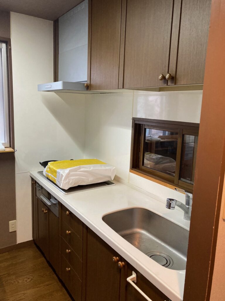 kitchen_before